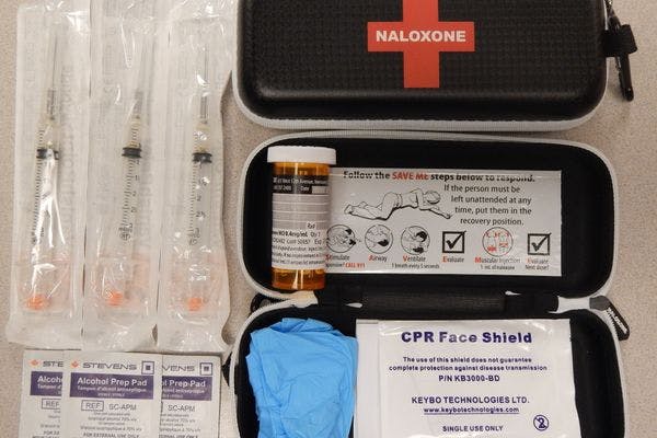 Overdose 101: New York inmates trained to use opioid antidote kit